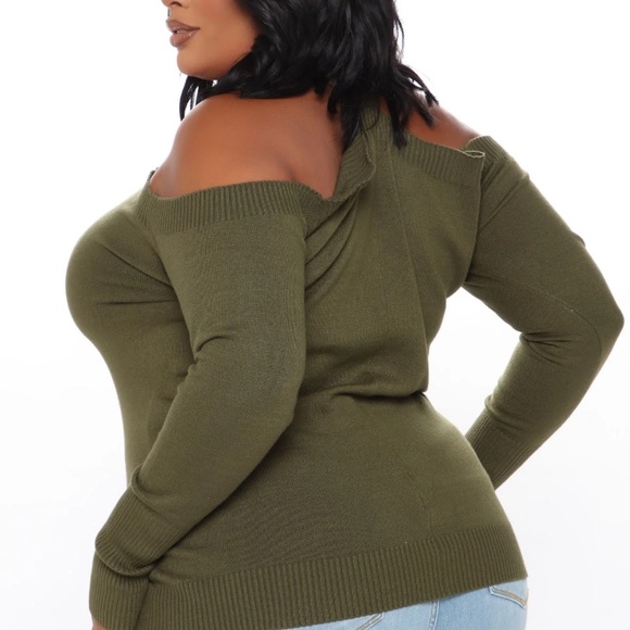 Off Shoulder Sweater - Picture 2 of 3